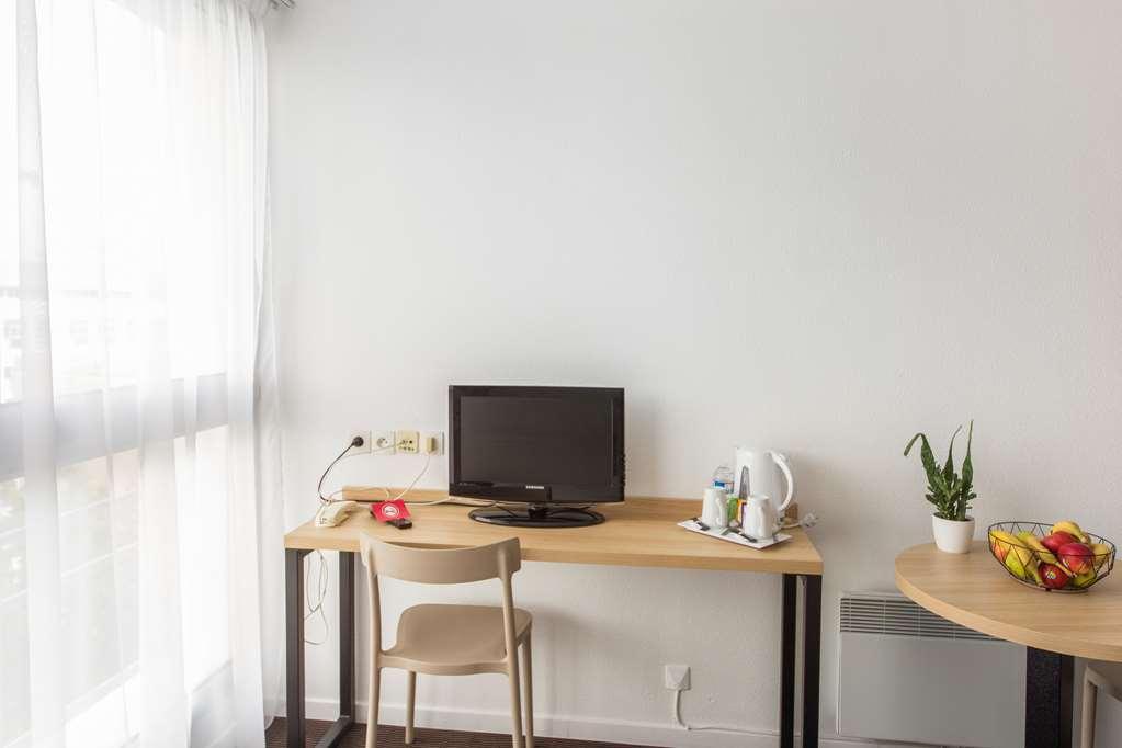 Comfort Aparthotel Le Mans Ruang foto